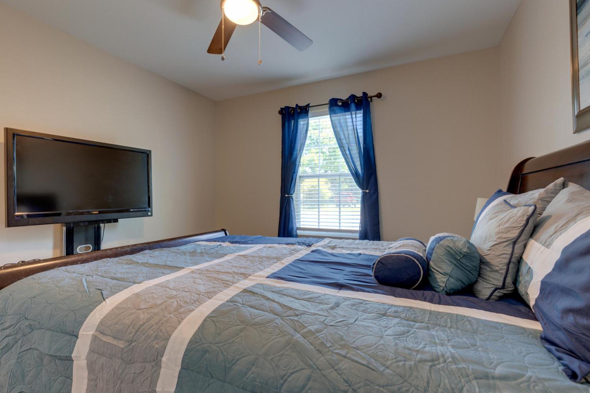 Appartamento Dog-Friendly Pensacola Duplex About 7 Mi To Downtown Esterno foto